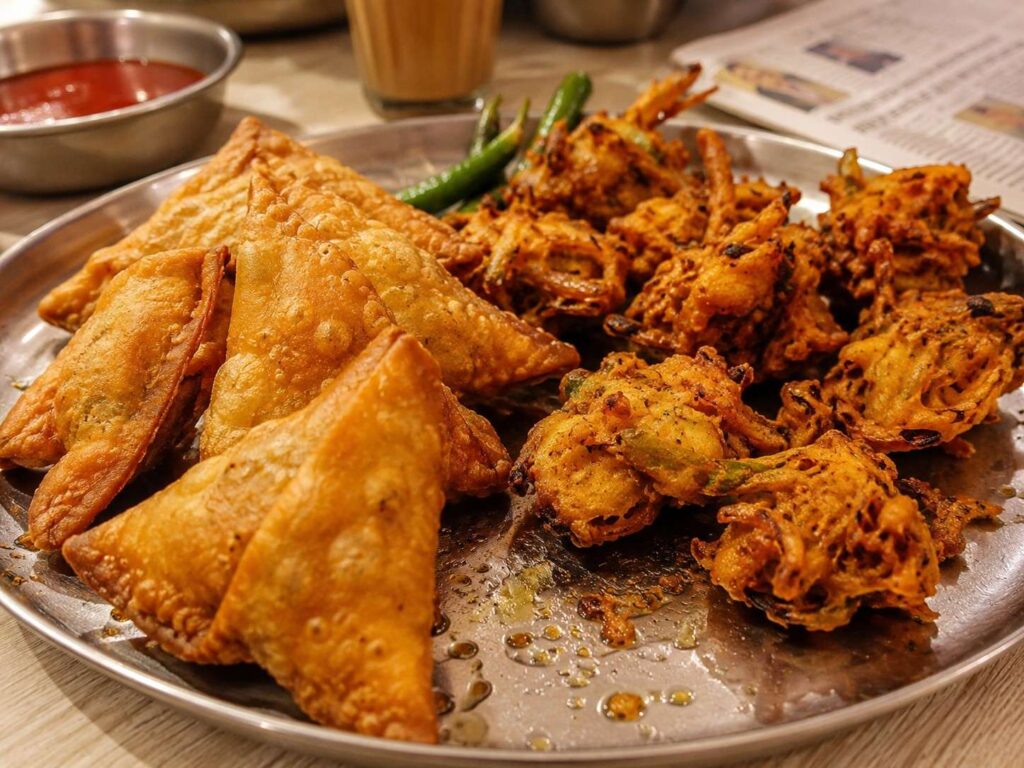 Deep fried Indian snacks like samosas that hinder fat loss